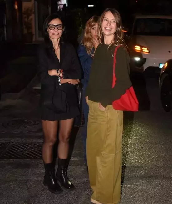 Tuba Ünsal'a bindiği takside şok! Şoför araçtan indirdi