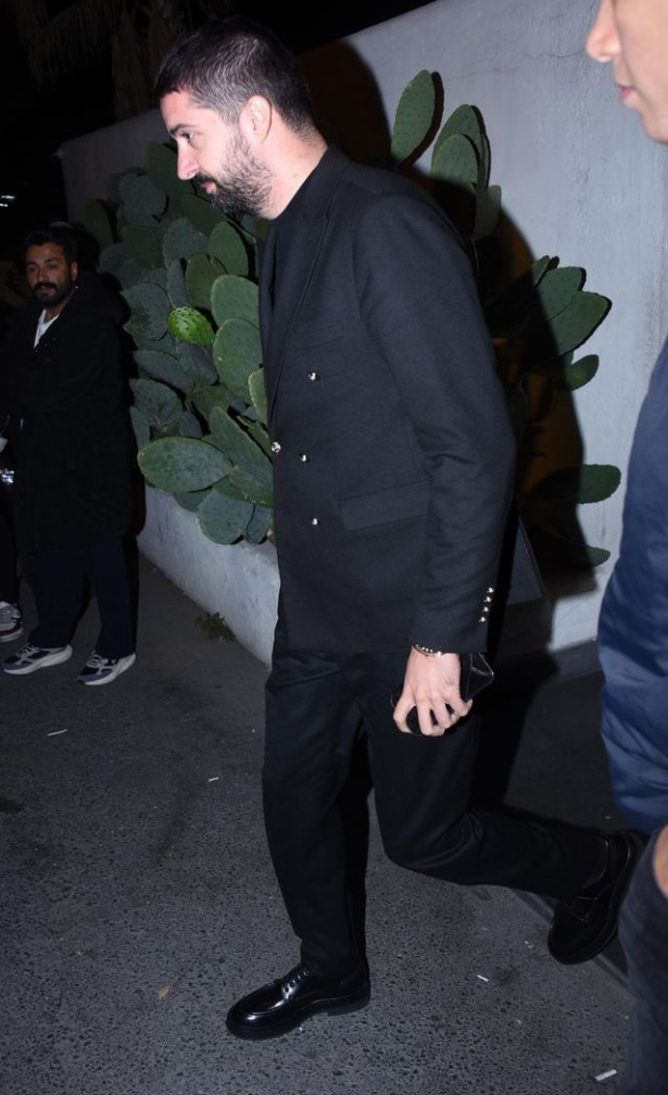 Ebru Gündeş'ten boşanan Murat Özdemir hakkında bomba aşk iddiası! - Resim : 2