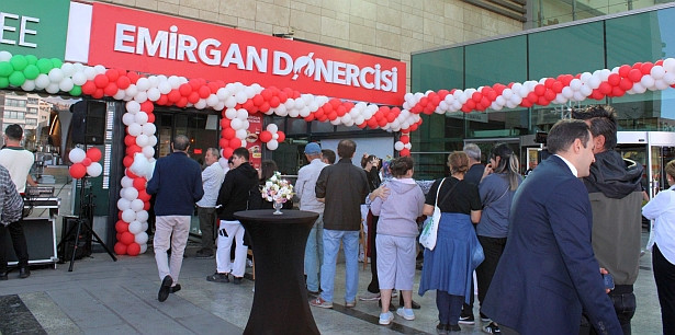 Emirgan Dönercisi Antares AVM’de şenlik gibi açılış yaptı - Resim : 2