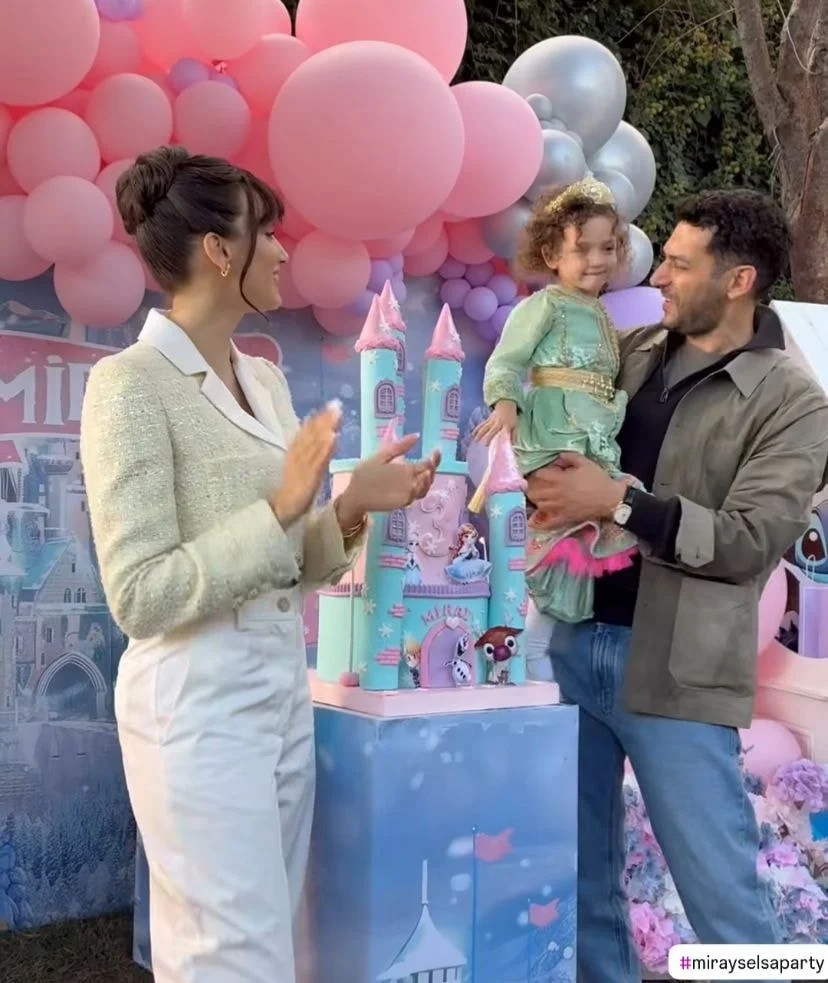 Murat Yıldırım ve Iman Elbani'den kızları Miray'a 3. yaş partisi - Resim : 2