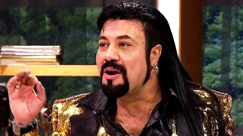 Ünlü şarkıcıyı gençlik haliyle kimse tanıyamadı