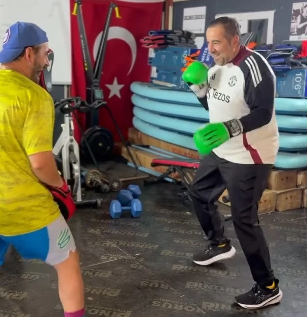 Ata Demirer kilo vermeyi sürdürüyor