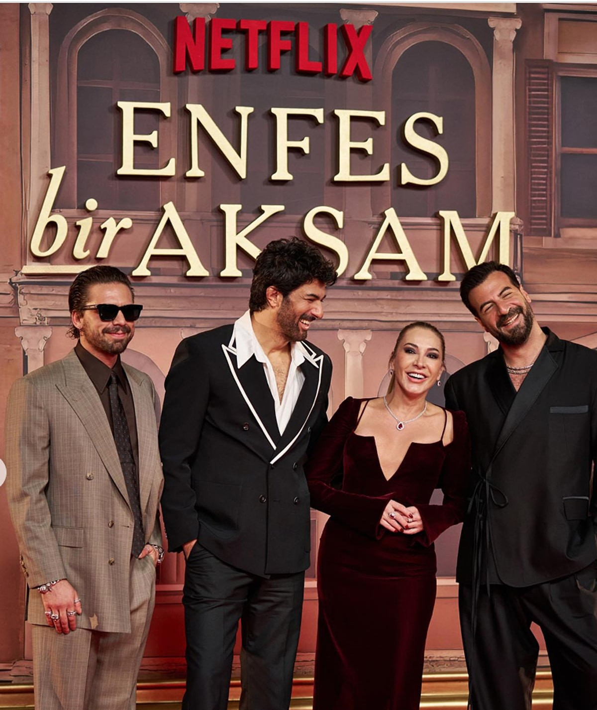 "Enfes Bir Akşam"ın galasına yıldız yağdı - Resim : 2