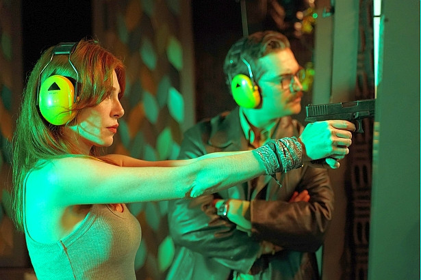 Çağatay Ulusoy ve Elçin Sangu, aksiyon sahnelerini dublörsüz çekti