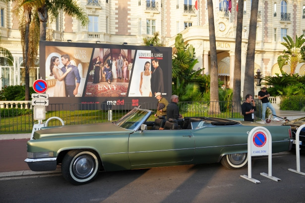 Eşref Rüya ve Kanal D dünya arenasında