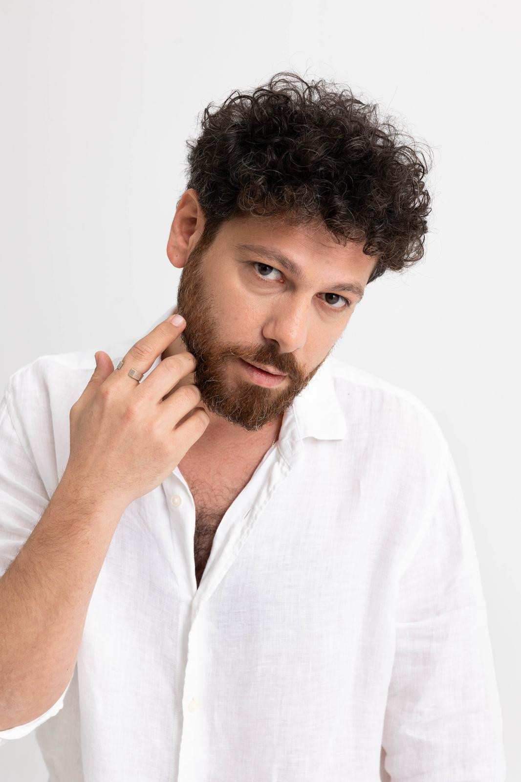 Oral Özer iddialı dizinin kadrosunda - Resim : 2