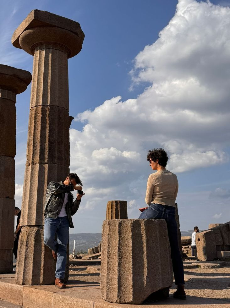 Birce Akalay ile Hakan Kurtaş'tan aşk pozları - Resim : 2