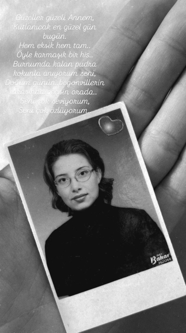 Hande Erçel'den duygulandıran 'anne' paylaşımı