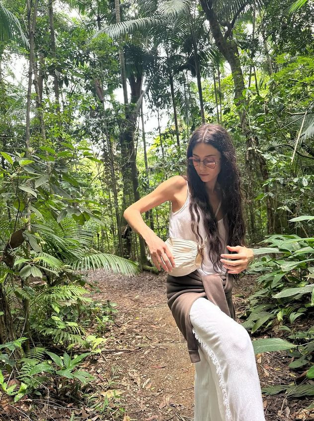 Cansu Dere bu kez de São Paulo’da - Resim : 3