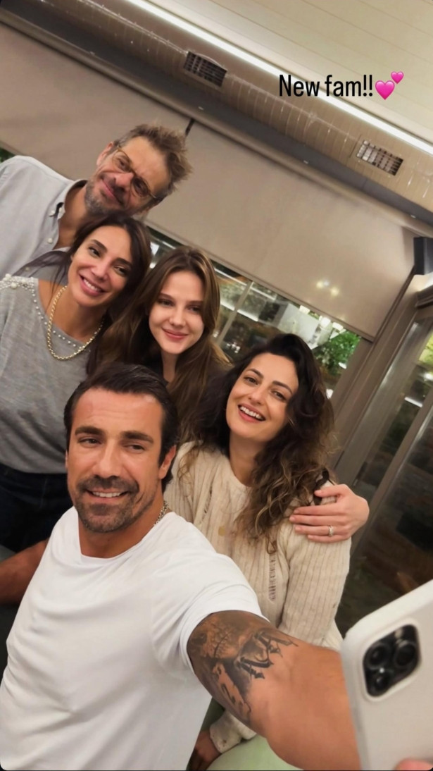 Alina Boz rol alacağı yeni projeden çıkarıldığını haberlerden öğrendi