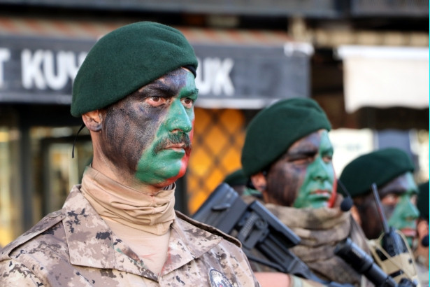 Van'da Cumhuriyet Bayramı coşkusu