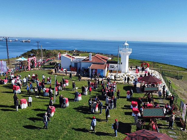 Tekirdağ'da restore edilen 168 yıllık deniz feneri törenle açıldı