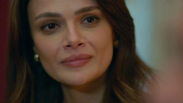 Sezen Aksu’nun "Uzak Şehir"e armağanı heyecan yarattı