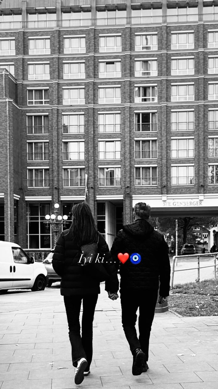 Güzide Duran'dan Fikret Orman ile Avrupa tatilinden romantik paylaşım - Resim : 3