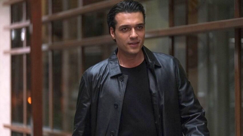 Kenan İmirzalıoğlu ve Afra Saraçoğlu'nu buluşturan diziye yakışıklı transfer