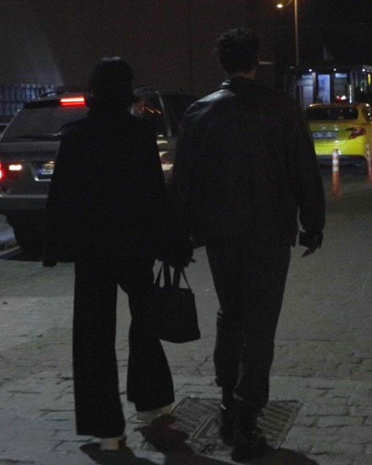 Ahu Yağtu'ya genç sevgili şoku! Apar topar kaçtı - Resim : 2