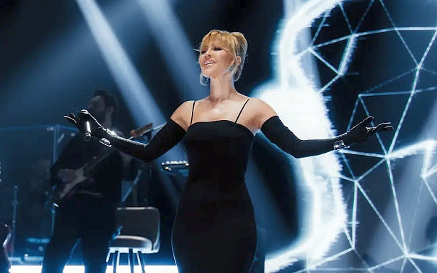 Derya Uluğ: "Asil'le telepatik anlaşıyoruz"