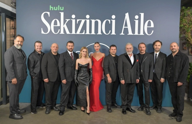 Hazal Kaya'dan 'Yer kapma yarışına girmedim' açıklaması