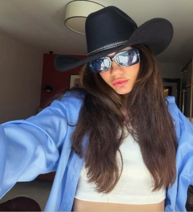 Demet Özdemir’in havası yerinde - Resim : 2