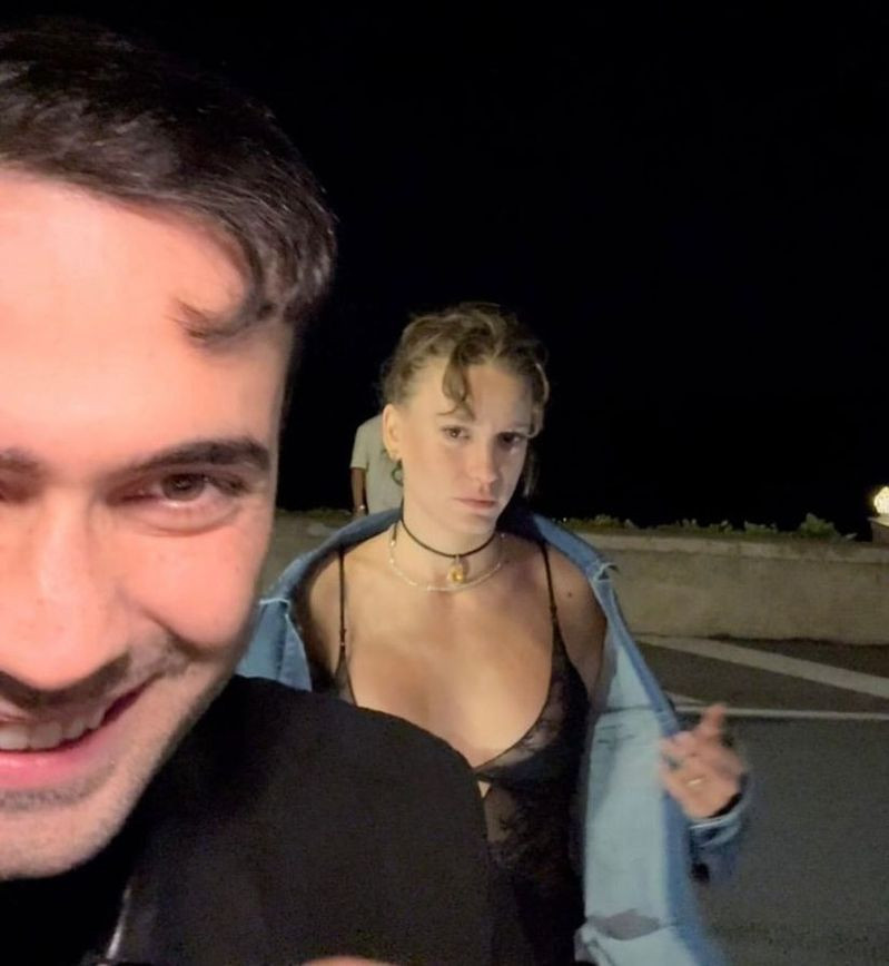 Mert Demir: "Serenay'a her sabah çiçek alırım"