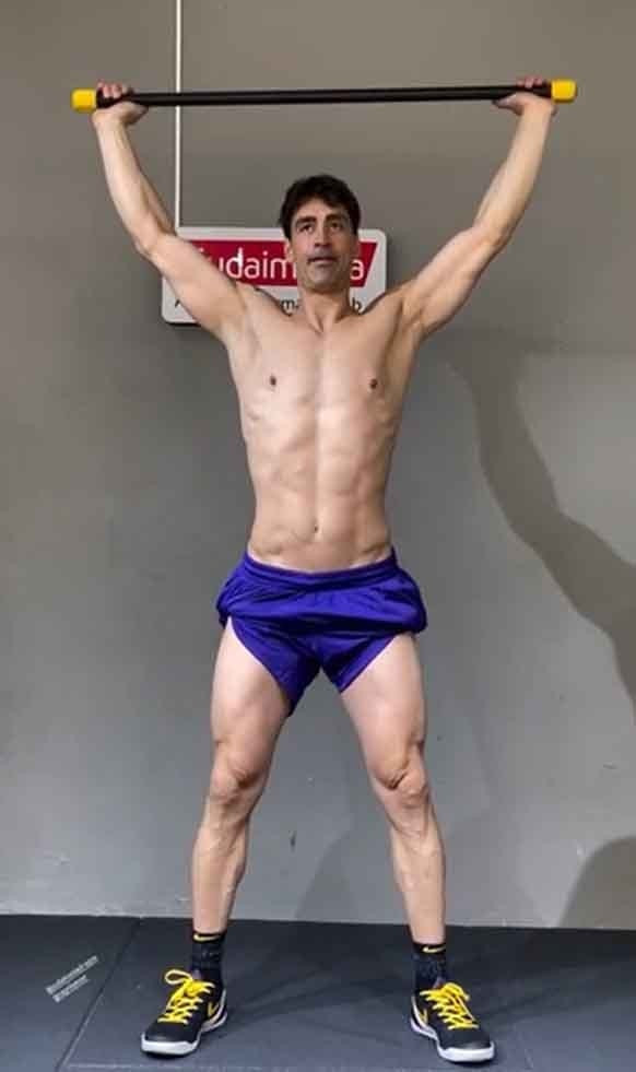 Sarp Levendoğlu son görüntüsüyle şaşırttı