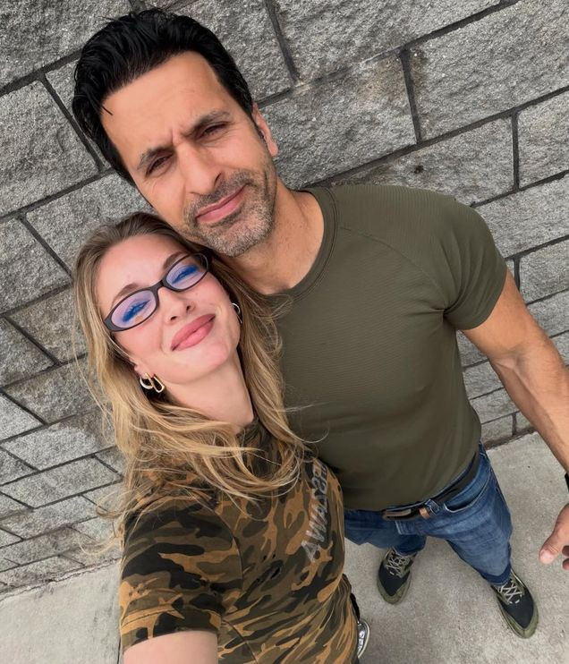 Yasemin Kay Allen ile Erdal Kaya'dan mutluluk pozları - Resim : 2