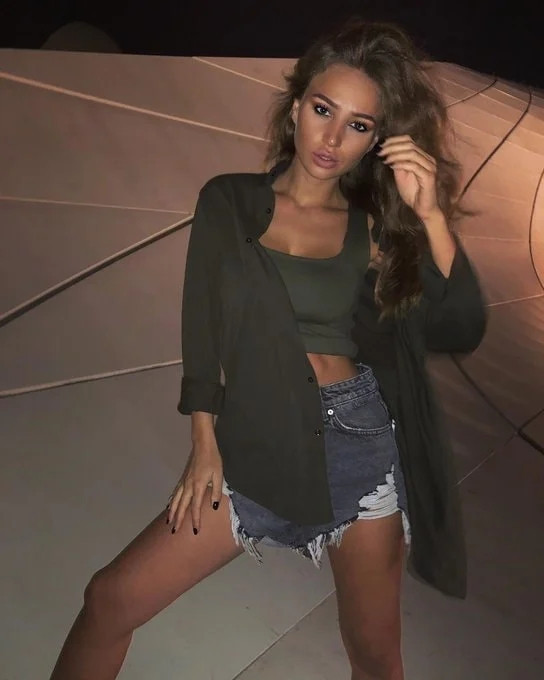 Hakan Sabancı'nın esmer g&uuml;zeli yeni aşkı ifşa oldu - Resim : 2