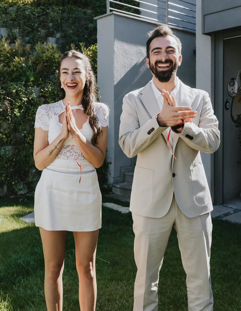 Hira Koyuncuoğlu nişanlandı